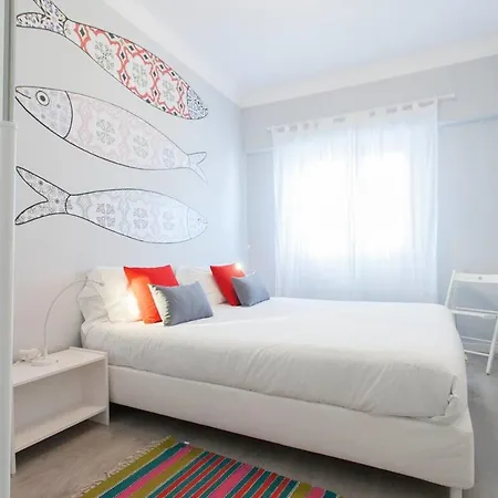 Guestready - Large Family With Private Terrace Near Alfama