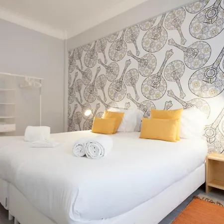 Guestready - Large Family With Private Terrace Near Alfama Apartamento